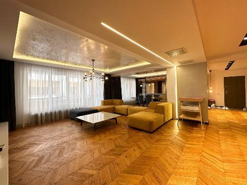 3 Camere – Herastrau – Terasa 30 mp – Parcare 1