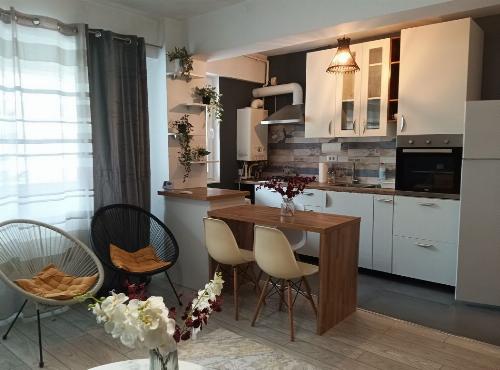 Inchiriez apartament 2 camere Pipera rond omv 4