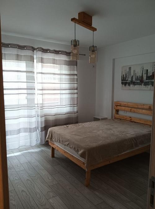 Inchiriez apartament 2 camere Pipera rond omv 5