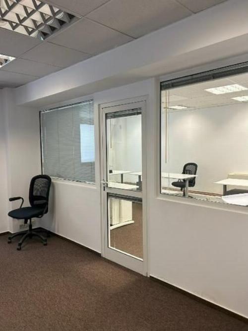 Herastrau-Charles de Gaulle , spațiu de birouri generos și complet mobilat 7