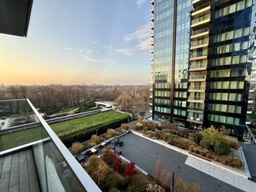 Acces imediat în parc / parcare / One Floreasca Lake – Crosspoint Imobiliare- One Eliade / disponibilitate imediată - crosspoint-imobiliare.ro