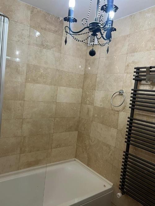 Bloc nou / Zona centrala / Parcare subterana 18