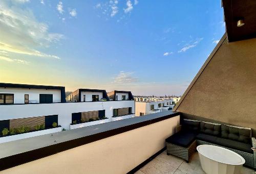 Urban Villa Premium în Amber Forest | 6 Camere | Mobilată & Utilată 2