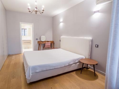 Gafencu 49! Luxury apartment, 110 sqm / Underground parking 7