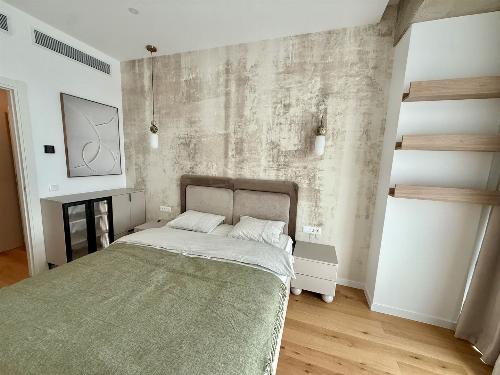 Up-Site / First Rental / Parking + Storage Included 12