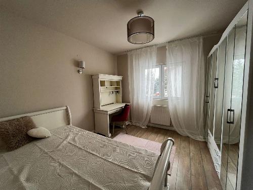 4-room house with generous courtyard, in Azur 12