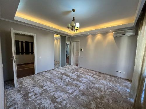 Proprietate cu Suprafețe Ample și Design Unic – Zona Herăstrău 11