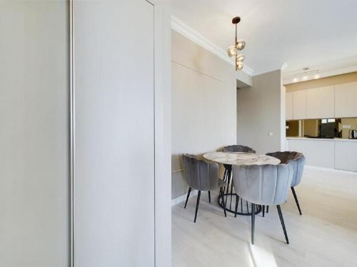 2 room apartment for rent NEW / DESIGNER 7