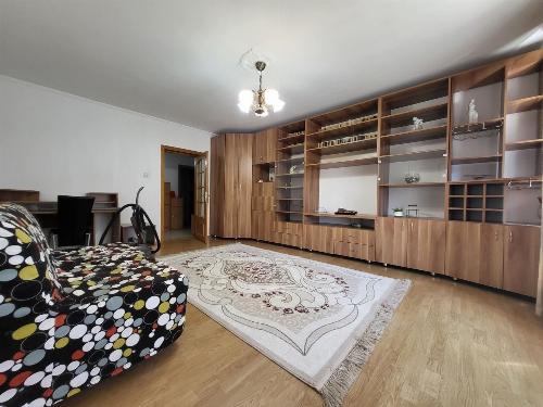 Apartament 3 camere de vânzare – Bulevardul Mircea Vodă 3