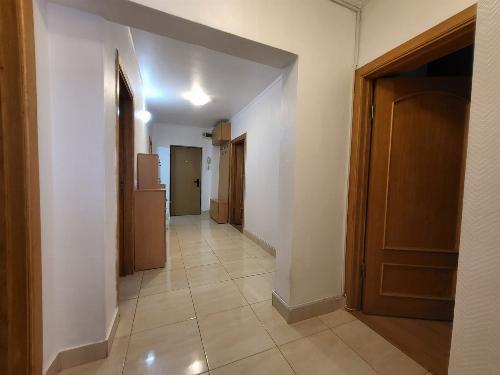 Apartament 3 camere de vânzare – Bulevardul Mircea Vodă 10