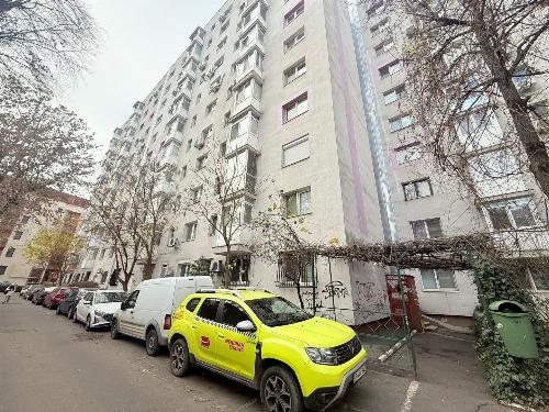 Apartament 2 camere Piața Victoriei 6
