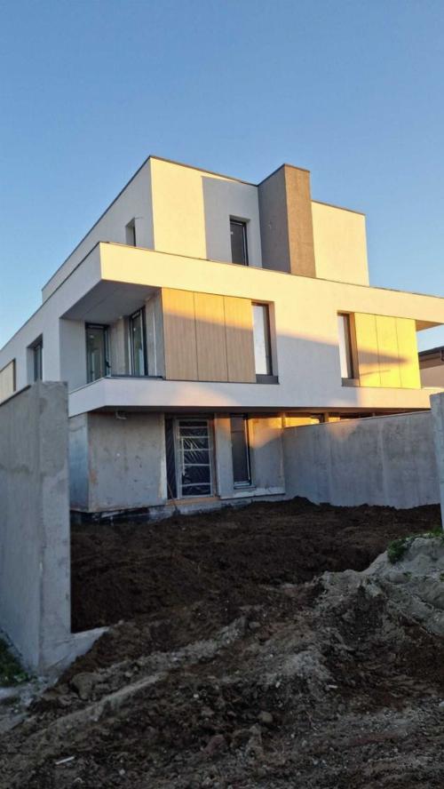 Vile premium individuale S+P+1E+2R subsol, 4 dormitoare, living, curte 4