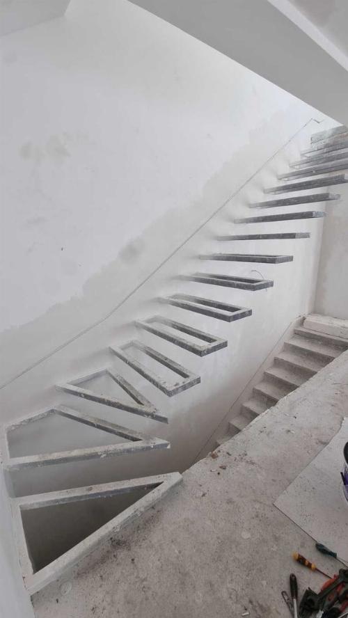 Vile premium individuale S+P+1E+2R subsol, 4 dormitoare, living, curte 8