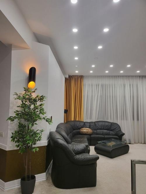 Barbu Vacarescu / double apartment with generous terrace 3