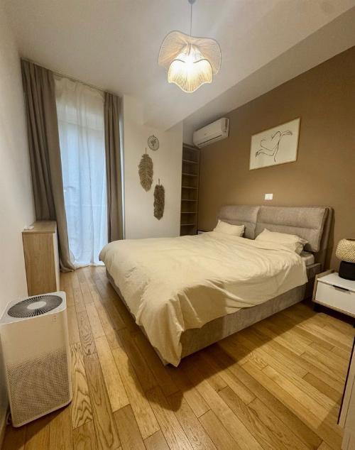 Închiriere Apartament 3+ Camere – Complex Nou, Zona Centrală 6