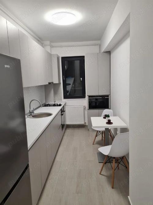 Închiriez Studio ROND OMV  PlPERA . 4