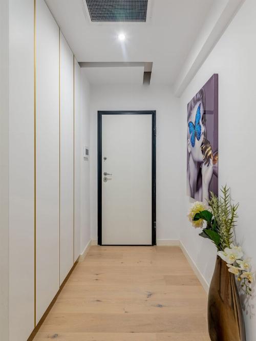 Luxury Apartment Herastrau | Fireplace & Terrace 45 sqm 8