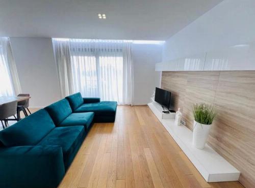 Premium 5 room apartment Floreasca | Lake view 1