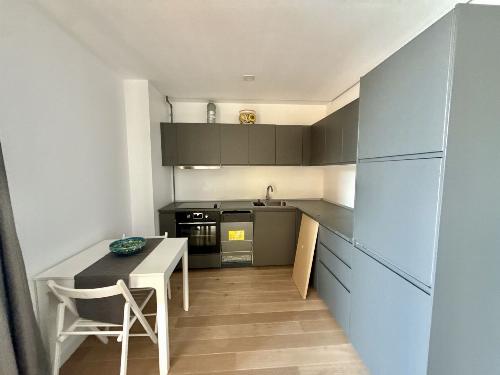 Rahmaninov, bloc boutique 3