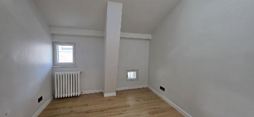 Dorobanti-Capitale, apartment in renovated interwar villa 14