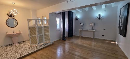 Dorobanti-Capitale, apartment in renovated interwar villa 10