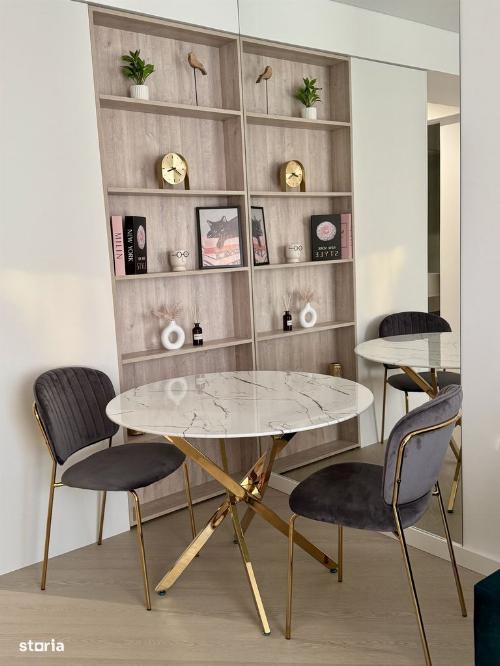 Double Curtain Studio Northt 4