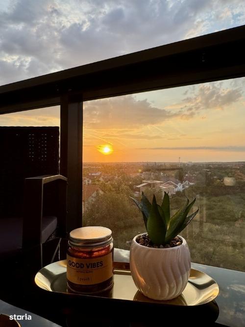 Double Curtain Studio Northt 10