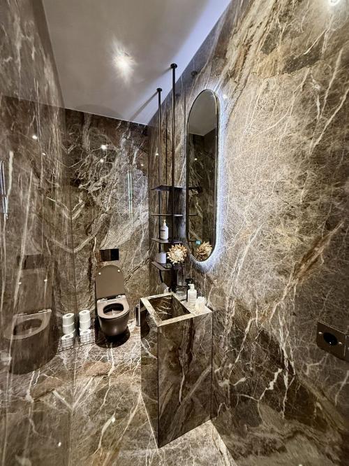 Apartament interbelic complet renovat / Tavane înalte / Parcare 14