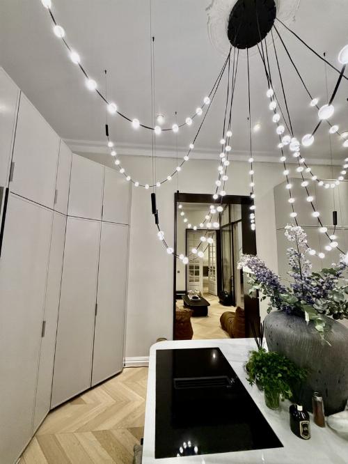 Apartament interbelic complet renovat / Tavane înalte / Parcare 5