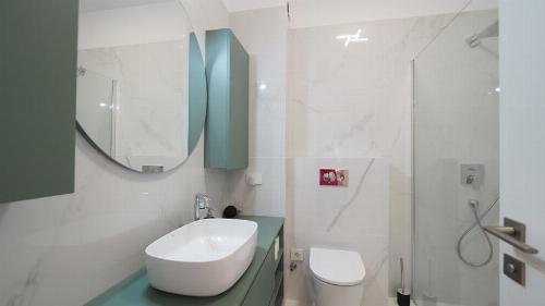 4-room apartment, 180 sqm, Herastrau Park, 2 parking lots 11