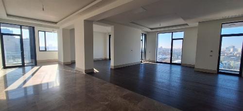 Penthouse with 3 Bedrooms with view over Floreasca 2