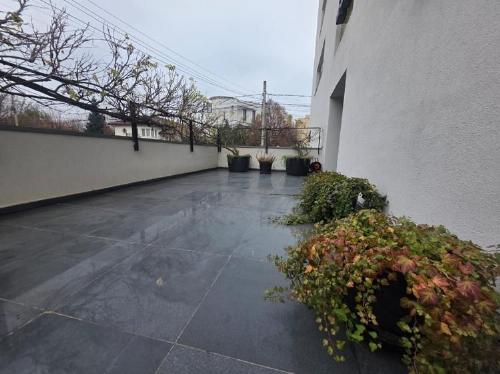 Apartament de 2 camere mare de 89 mp + Terasa 12