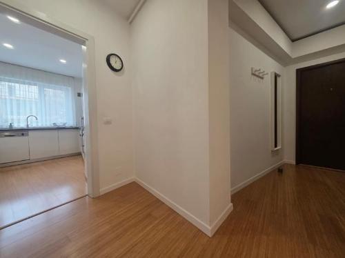 Apartament de 2 camere mare de 89 mp + Terasa 6