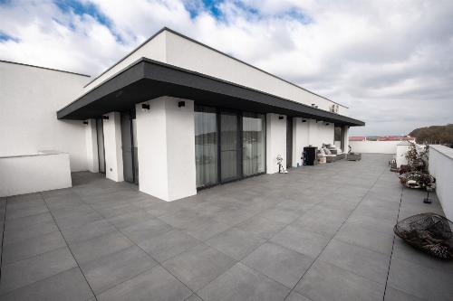 Premium penthouse 153 sqm useful 15 minutes from Pipera Metro 1