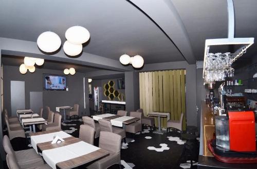 Restaurantul La Cena, Gradina Icoanei 6