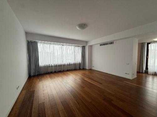 Penthouse 3 camere, zona Aviatorilor – Kiseleff 13