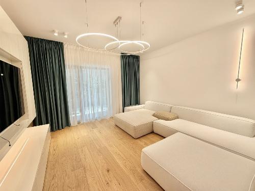 Bloc boutique / Prima închiriere 1