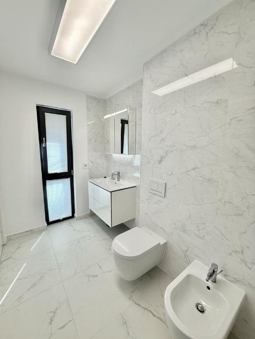 Bloc boutique / Prima închiriere 8