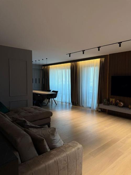 Apartament Premium de 3 camere | Terasa 89 Mp | 5