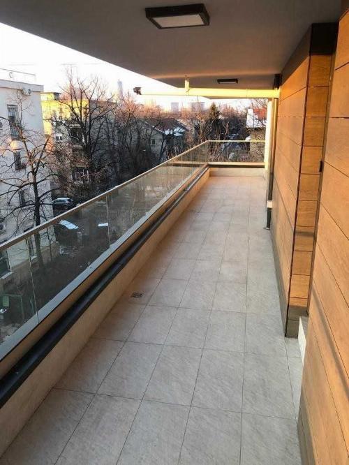 Boutique block / 3 rooms fully furnished and equipped 7