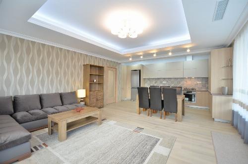 4 Camere | Chirie | Loc de parcare 4