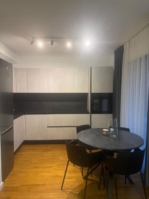 RENT | 2 BEDROOMS | BANEASA-AVIATIEI 5