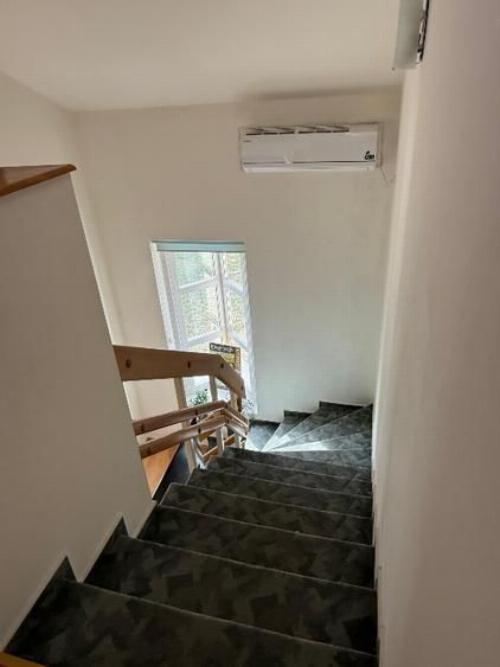 Vila Pipera Class. Curte Imensa. 2 locuri parcare. 9