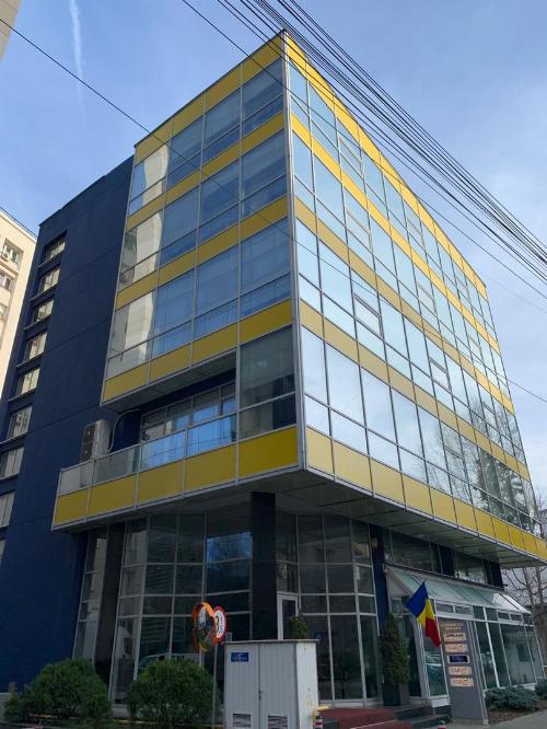Romanitza Office Building 1