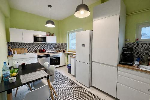 2 properties in 1: 4-room apartment + hotel studio in the attic 7