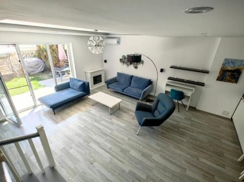 Vilă de vânzare în complex Premium– Mobilată complet | Curte proprie 1