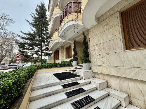 Birou boutique 125 mp – Aviatorilor / Charles de Gaulle 1