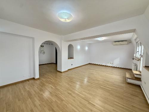 Birou boutique 125 mp – Aviatorilor / Charles de Gaulle 3