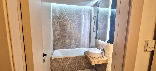 First Rental | 3 room apartment | Underground Parking | Pretty Village 7