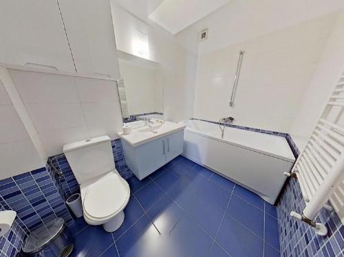 3 room apartment | 2 parking lots | Shop | Iancu Nicolae – near the forest 8